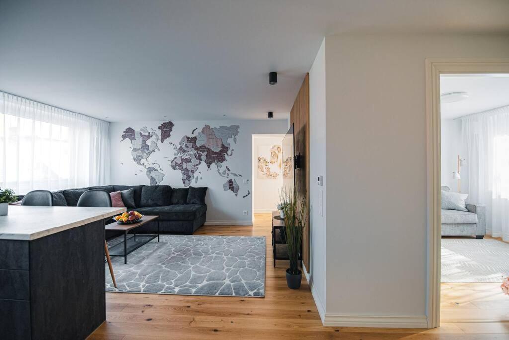 New Luxury 3Br Apartment In Old Town, Free Parking Хаапсалу Экстерьер фото